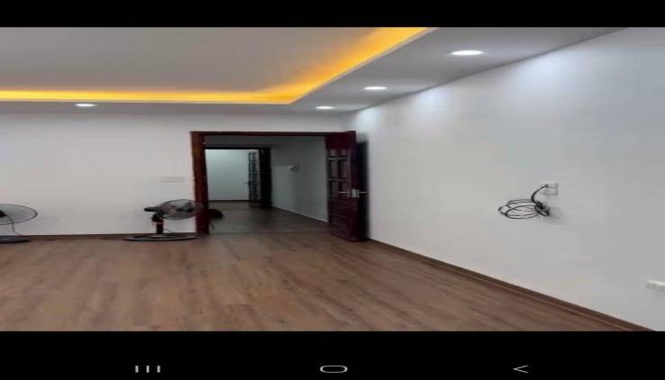 CHO THUÊ NHÀ PHỐ XUÂN LA, TÂY HỒ 40M, 3 TẦNG, GIÁ 15 TRIỆU/THÁNG.